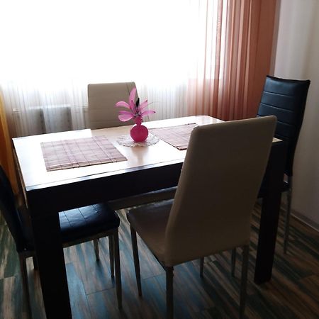 Ferienwohnung Новобудова Центр Lutsʼk Zimmer foto