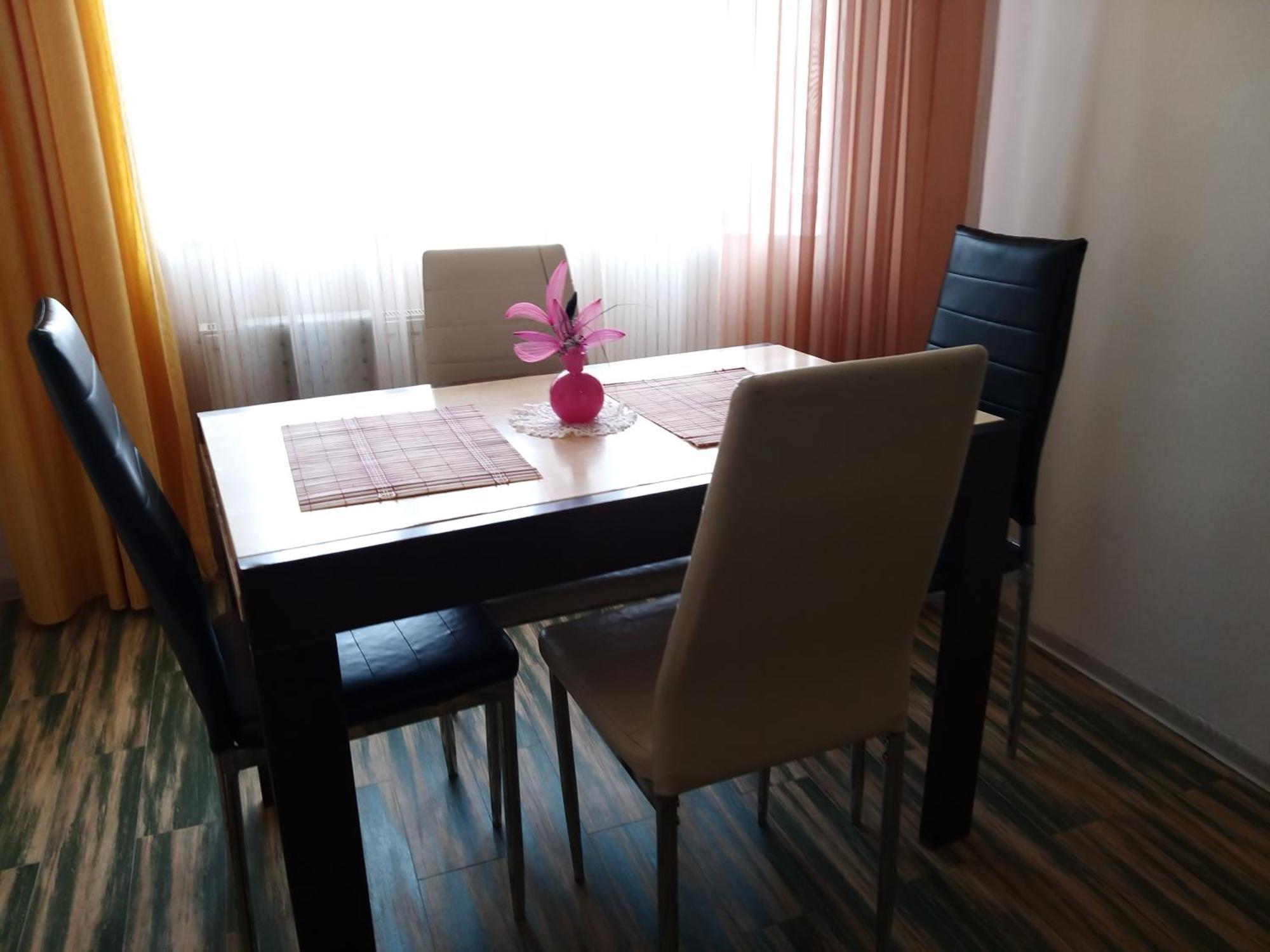Ferienwohnung Новобудова Центр Lutsʼk Zimmer foto